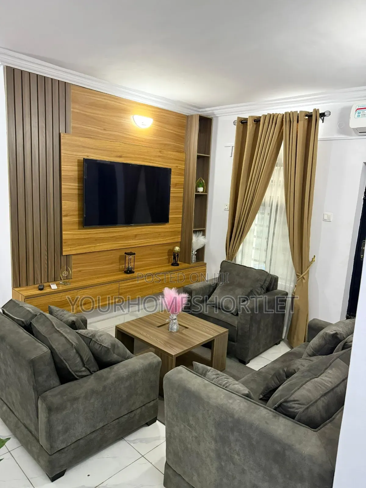 Standard 2 Bedroom in Coker
