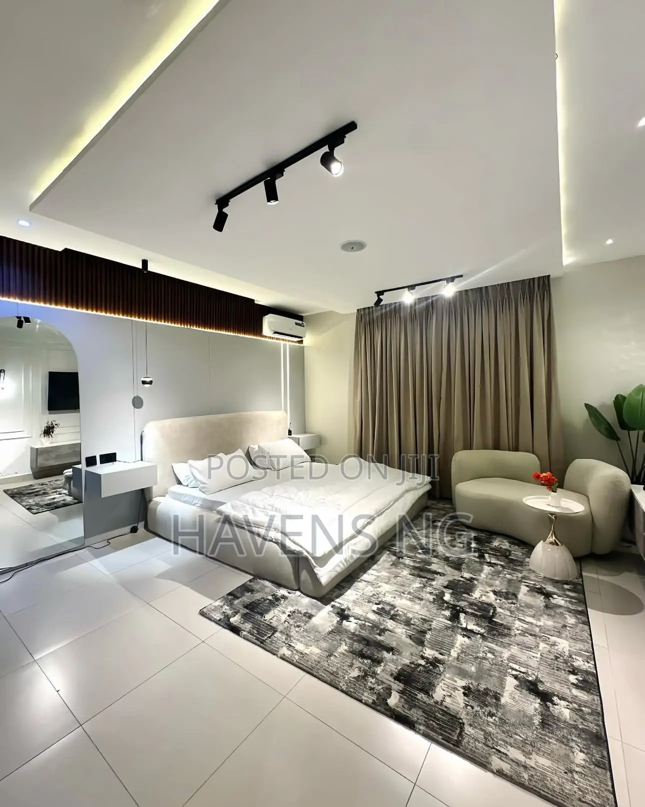 Cozy 1-Bedroom Apartment for Short Let in Utako