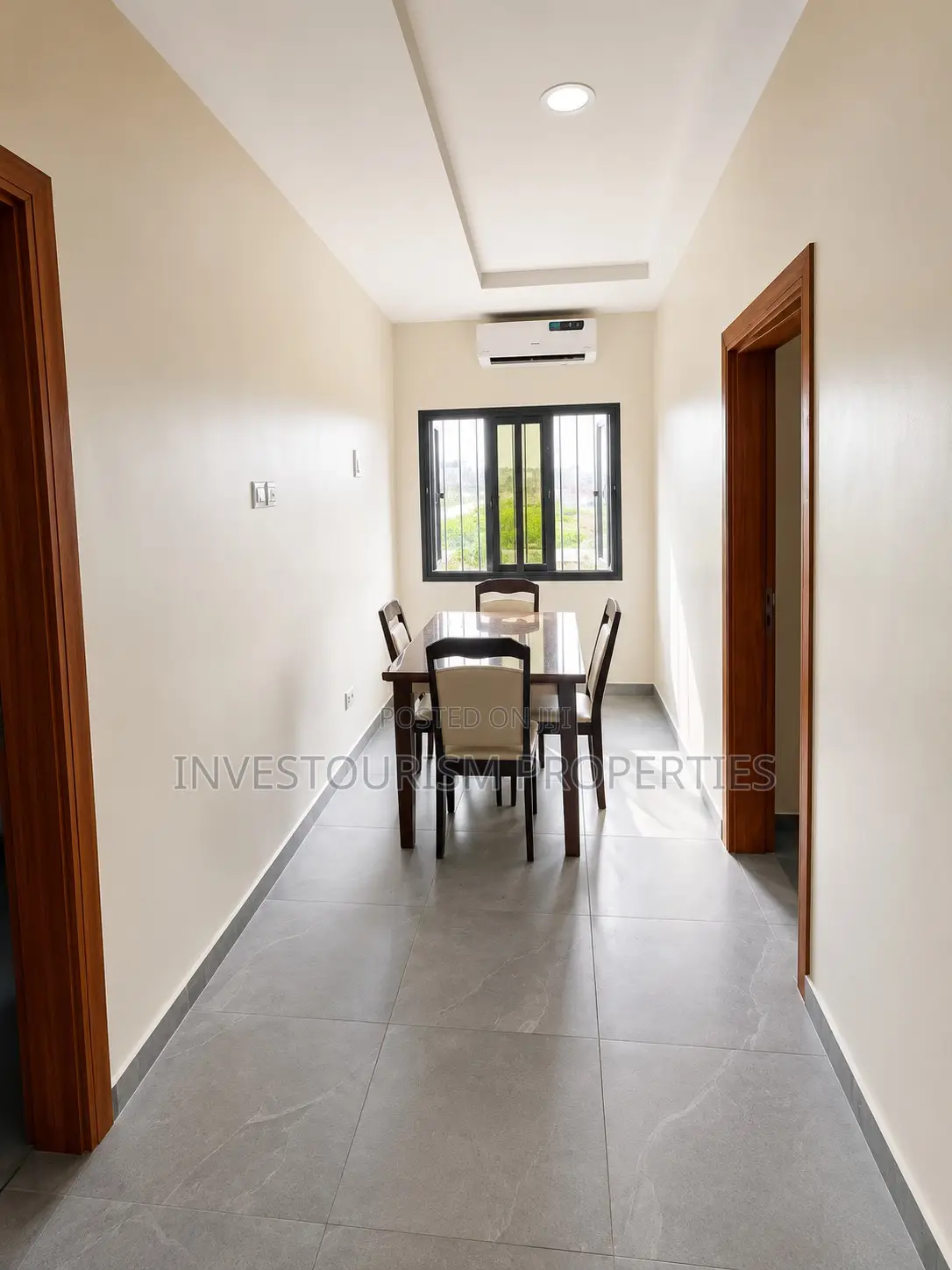 3bed Luxury Shortlet Available in Off Lekki-Epe Expressway