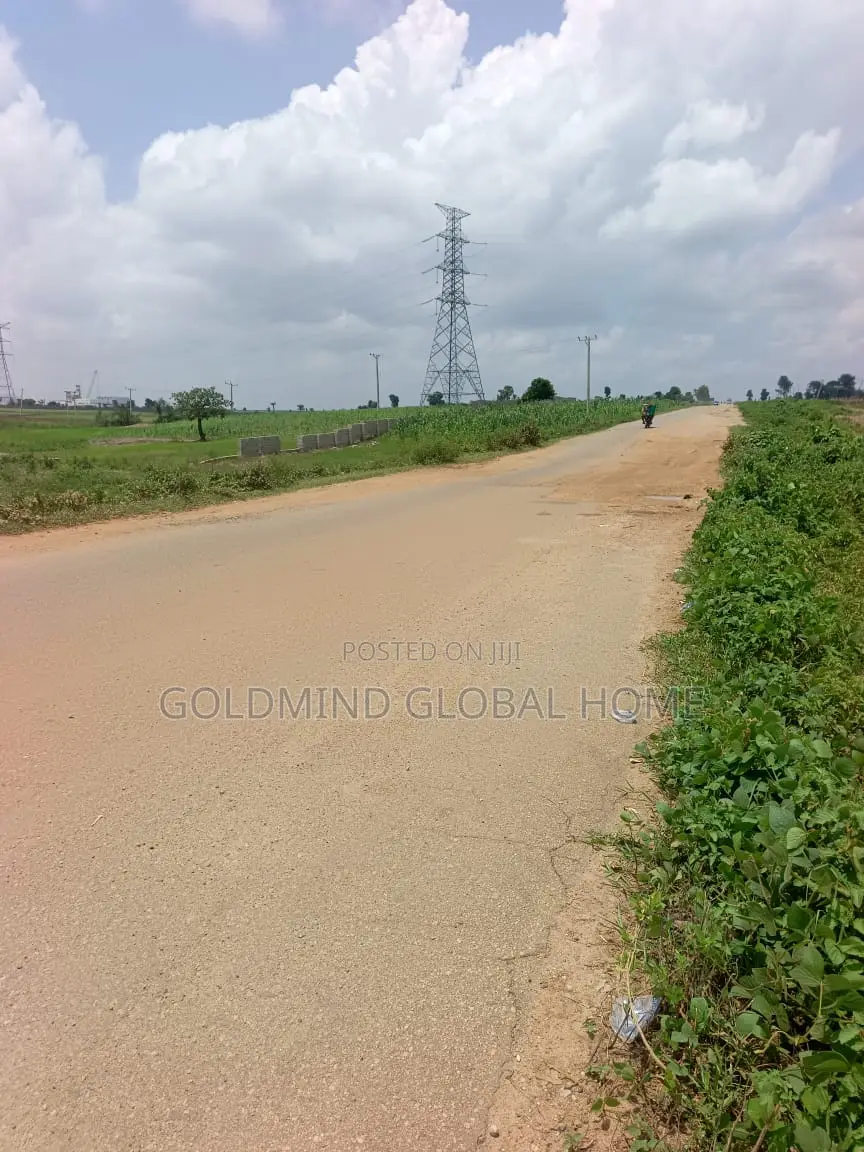 1.2 Heacters of Land in Gwagwalada for Sale. Abuja – Nigeria in Kutunku
