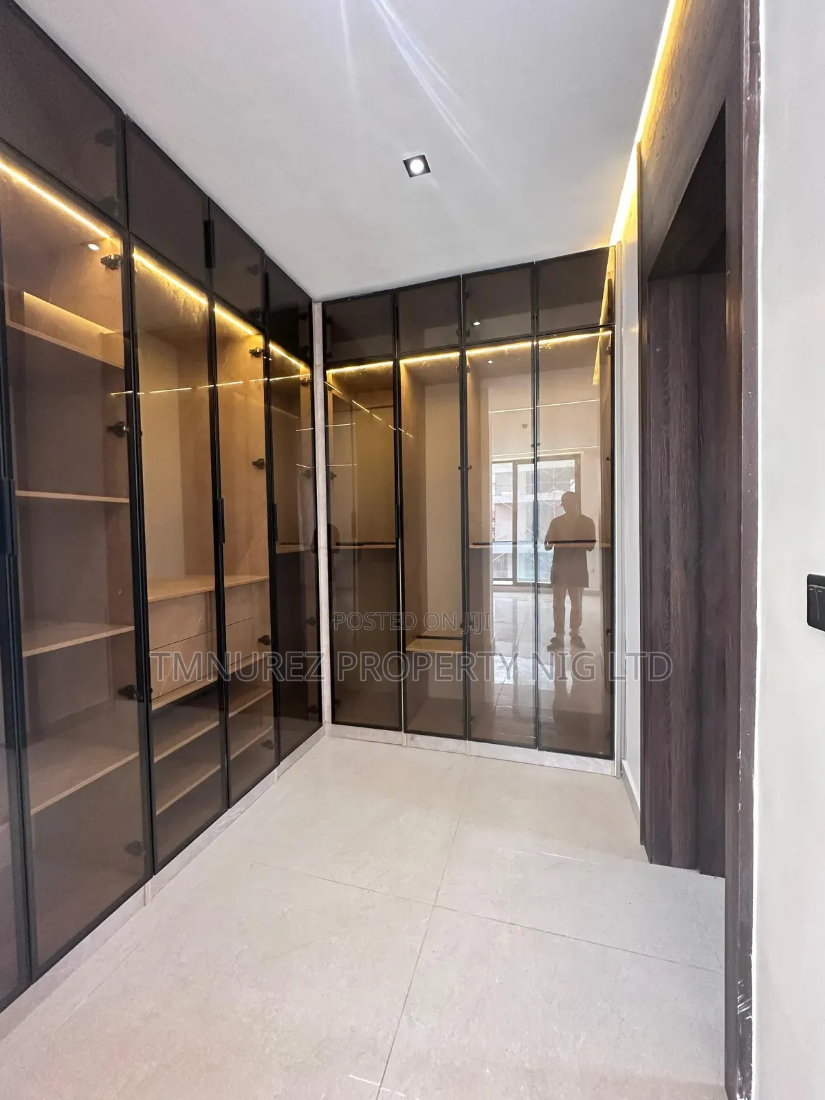 6bdrm Duplex in Lekki for sale in Lekki