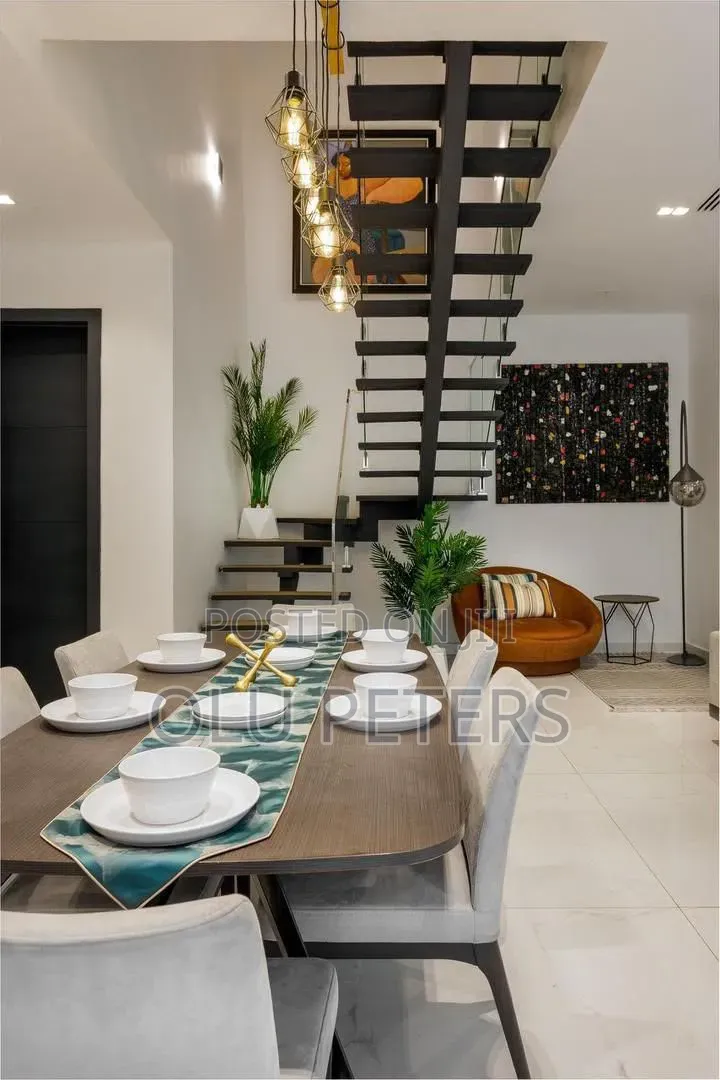 Short Let Apartment in Lekki Phase 1