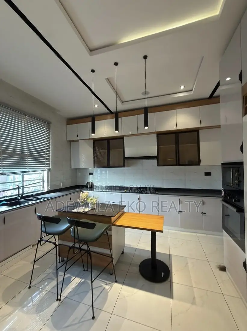 New 2-Bedroom Shortlet Ikate, Lekki – PS5, Pool Elevator in Ikate