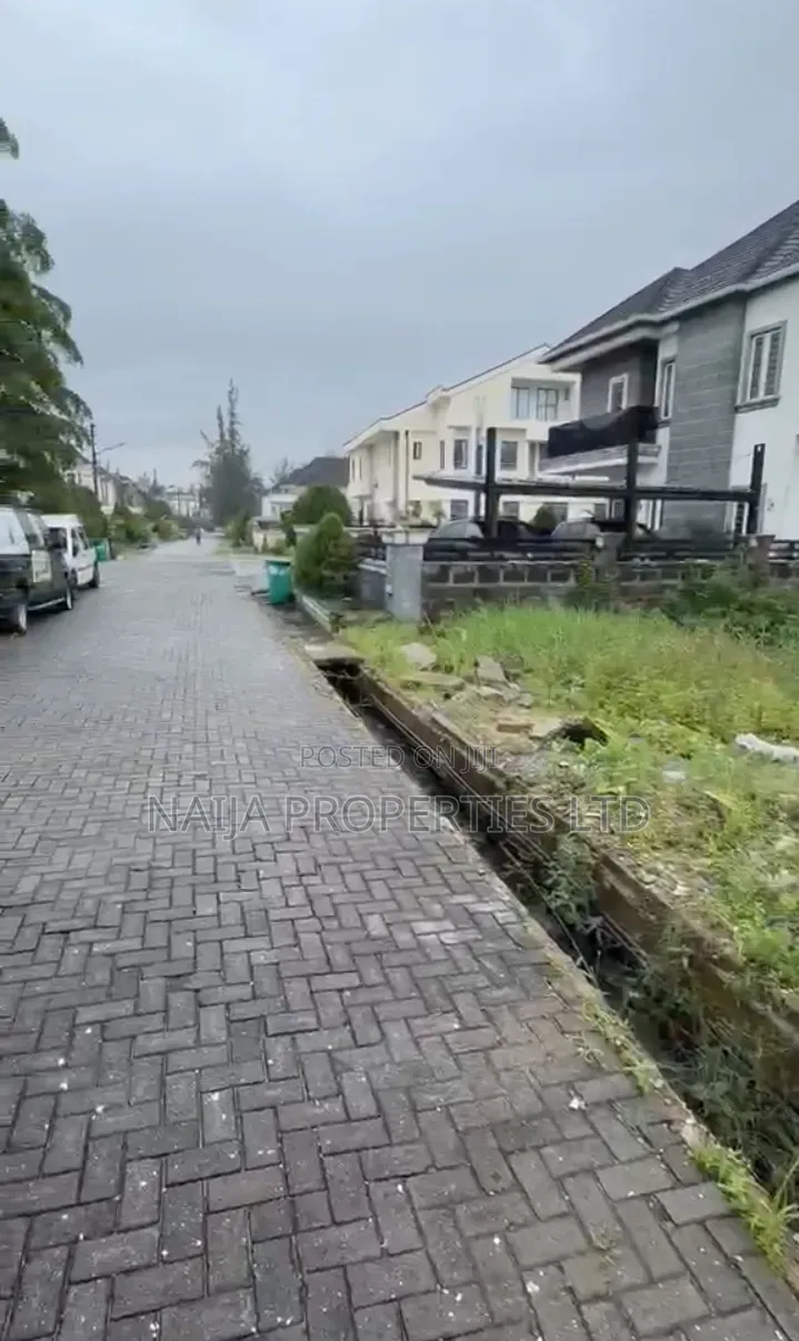 400sqm of Land in Megamound Estate, Ikota, Lekki for Sale in Ikota
