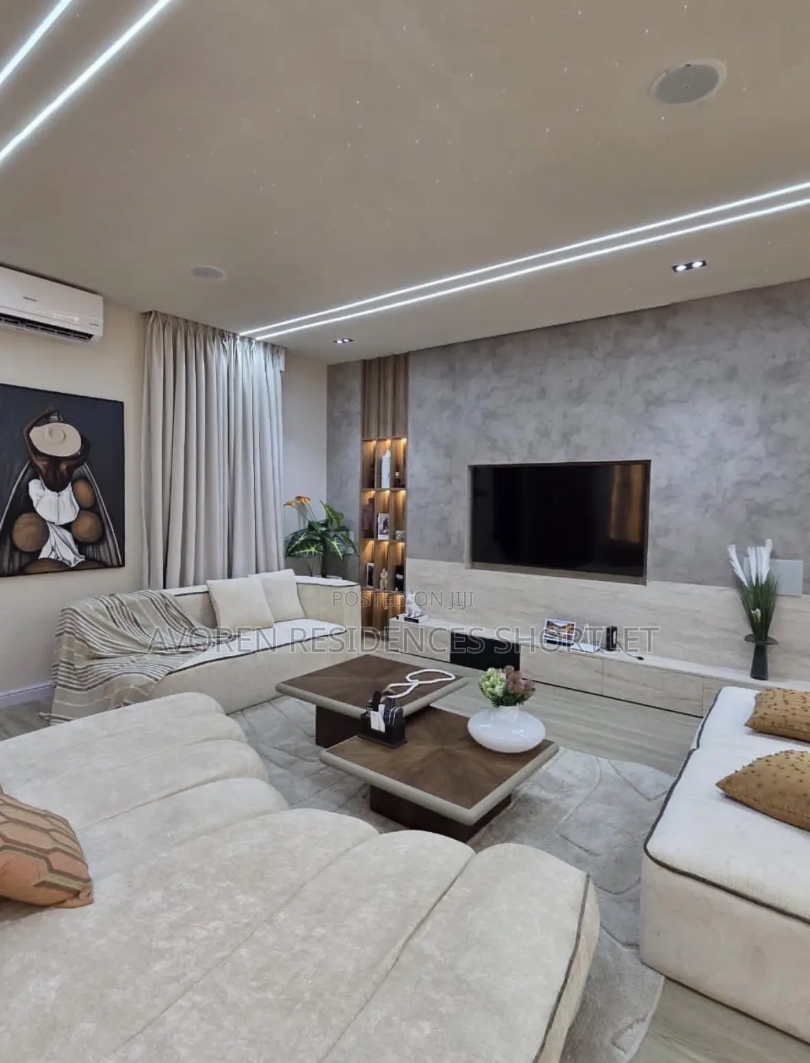 Beautiful Two Bedroom Apartment Shortlet in Lekki in Lekki Phase 1