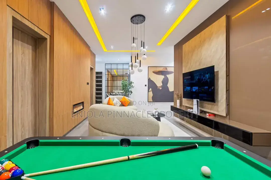 Brand New Luxury 2bedroom Apartment in Ologolo