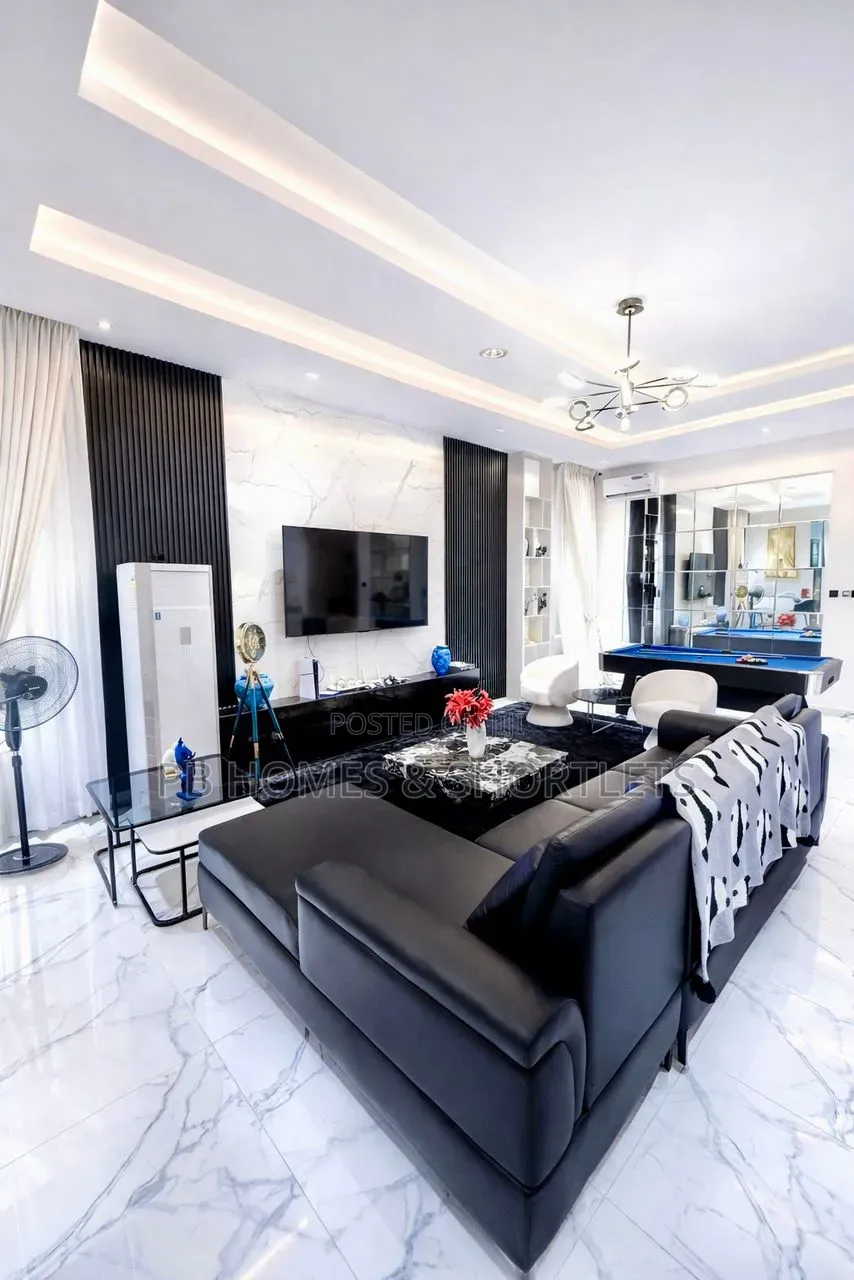 Luxury 4-Bedroom Semi-Detached House in Lekki Expressway