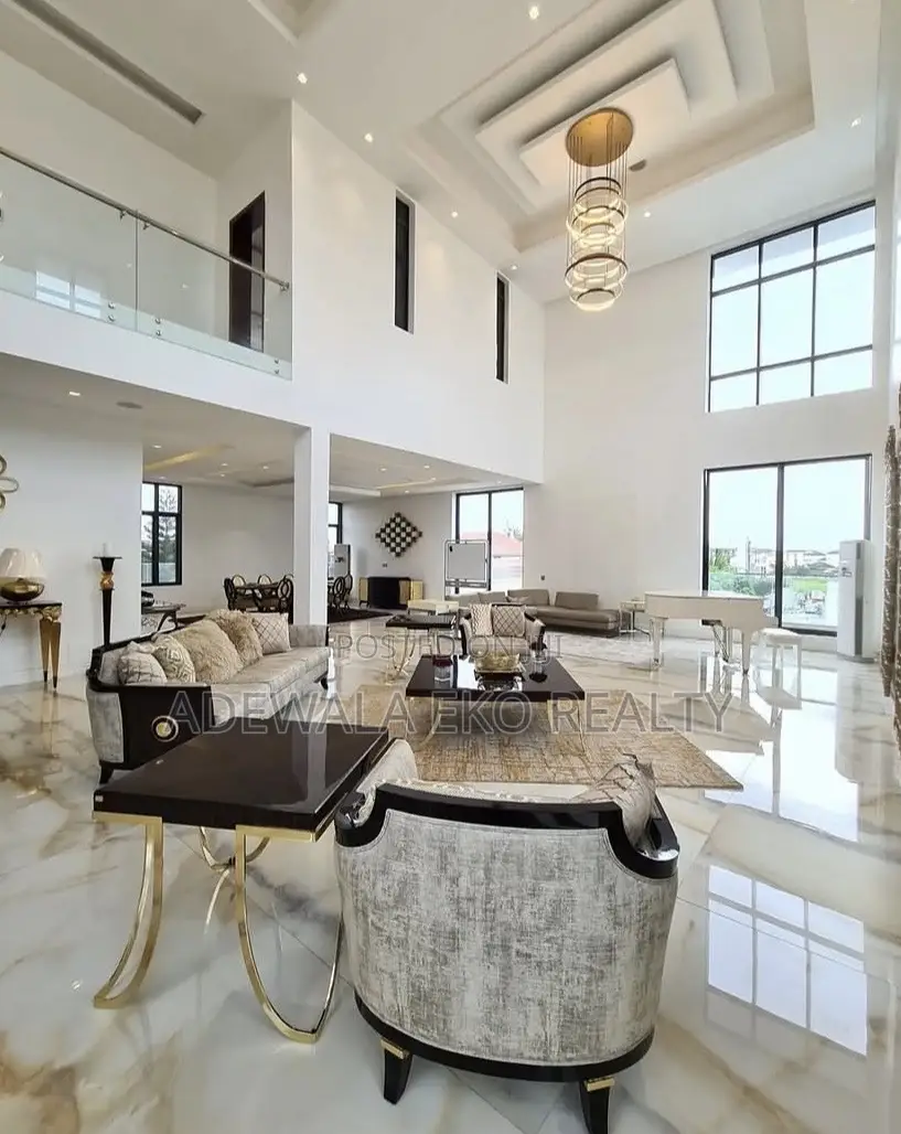 1 Bedroom Penthouse Ikoyi– Grand Piano, Private Lift, Rooftop Pool. in Old Ikoyi