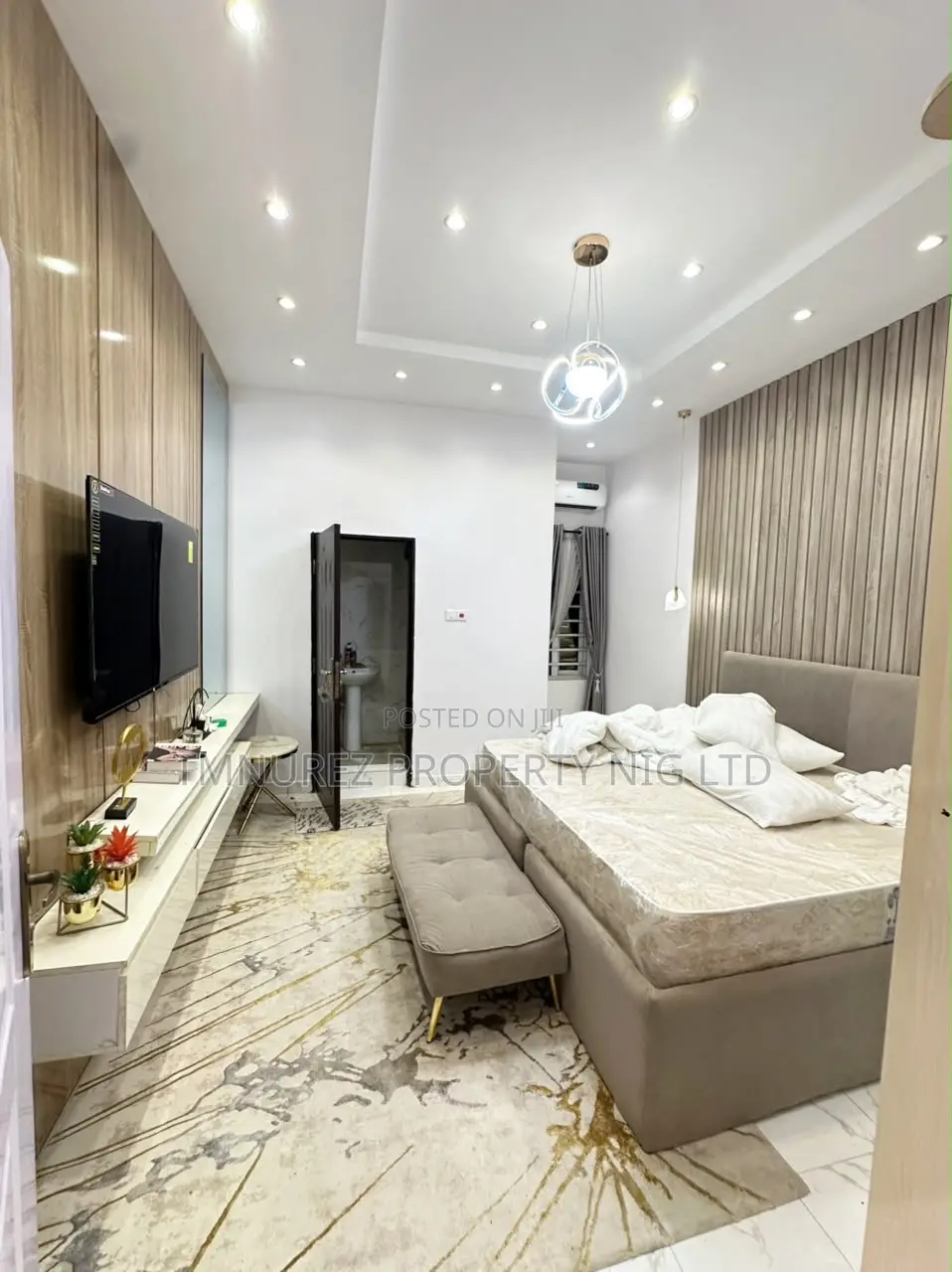 Furnished 3bdrm Duplex in Ikota for sale in Ikota