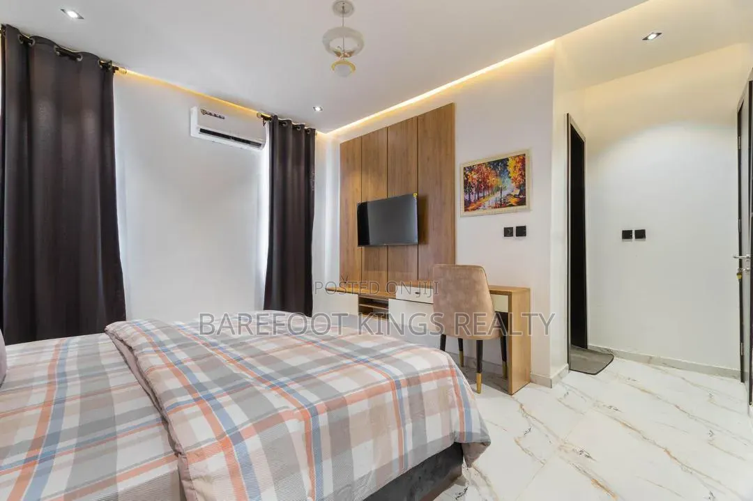Premium 2 Bedroom Apartment With Ps5,pool and Gym in Ikate