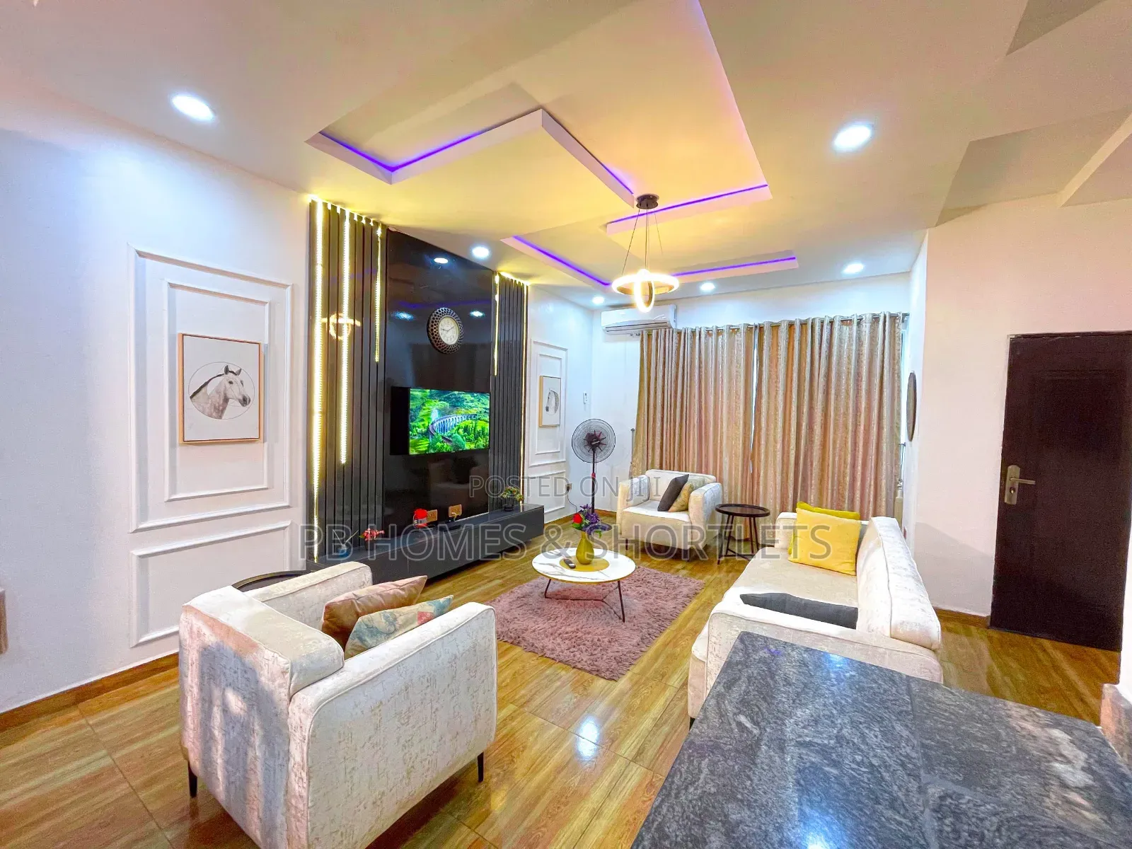 Tastefully Furnished 2 Bedroom Apartment in Lekki Expressway