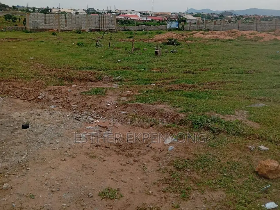 Estate Plot for Sale in Kiami