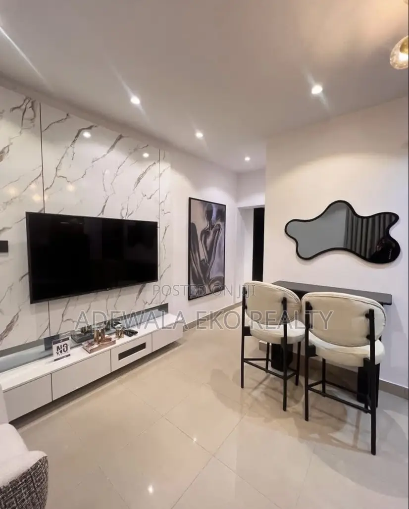 Luxurious Smart 1 Bedroom Apartment in Maruwa Lekki. in Lekki Phase 1
