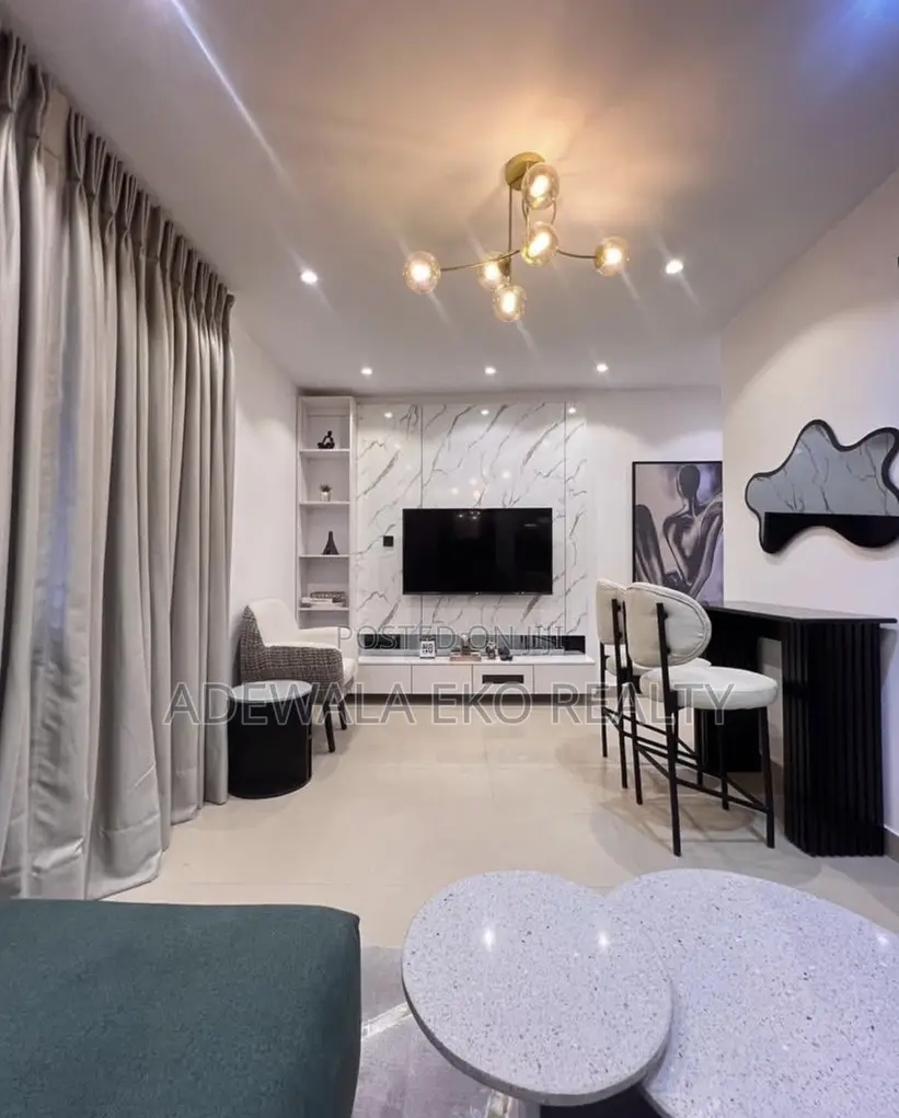 Luxurious Smart 1 Bedroom Apartment in Maruwa Lekki. in Lekki Phase 1