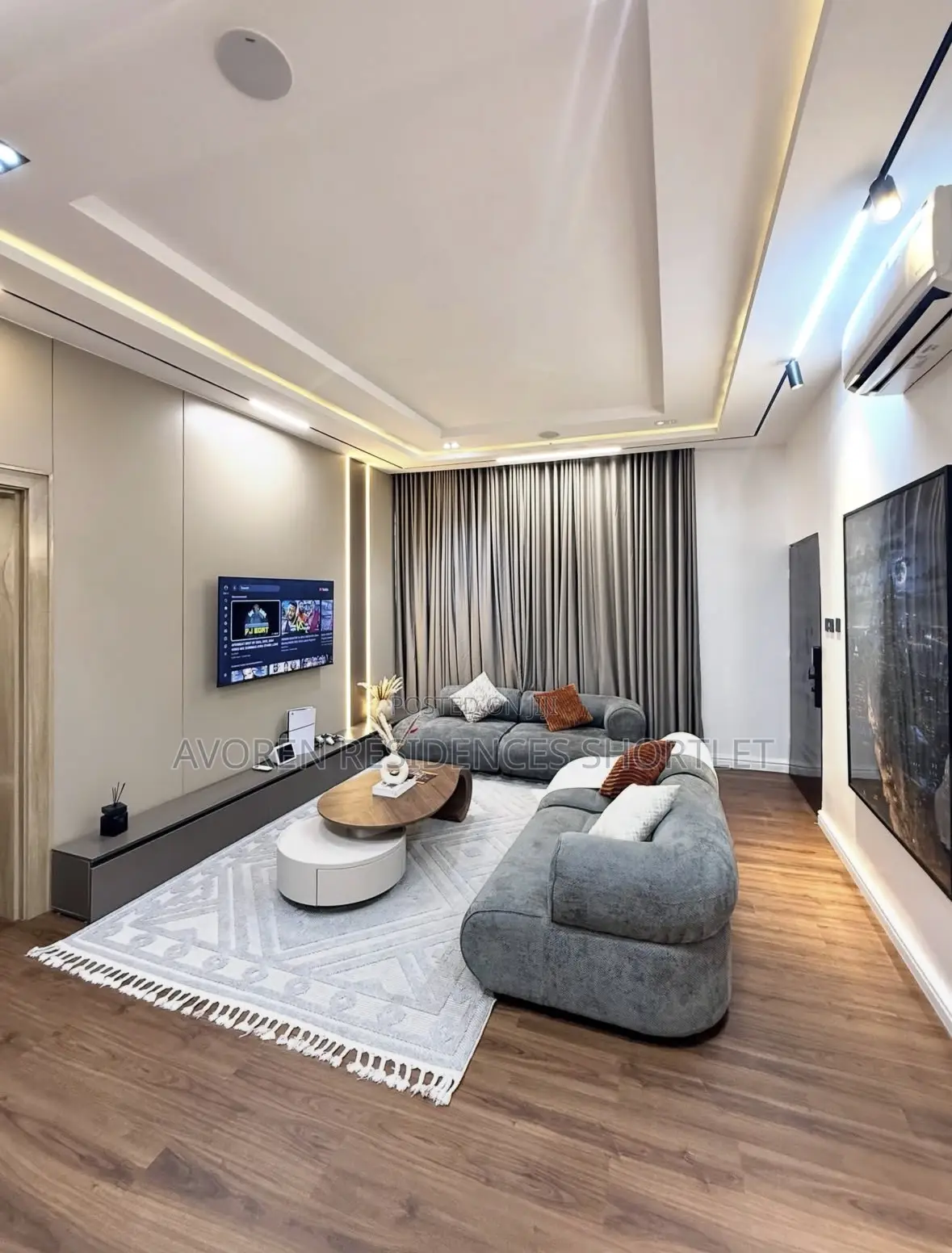 Luxurious Two Bedroom Shortlet in Admiralty Way in Lekki Phase 1