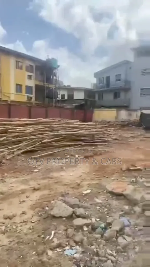 Commercial Plot Measuring 1350sqm Along Opebi Road, Ikeja in Opebi
