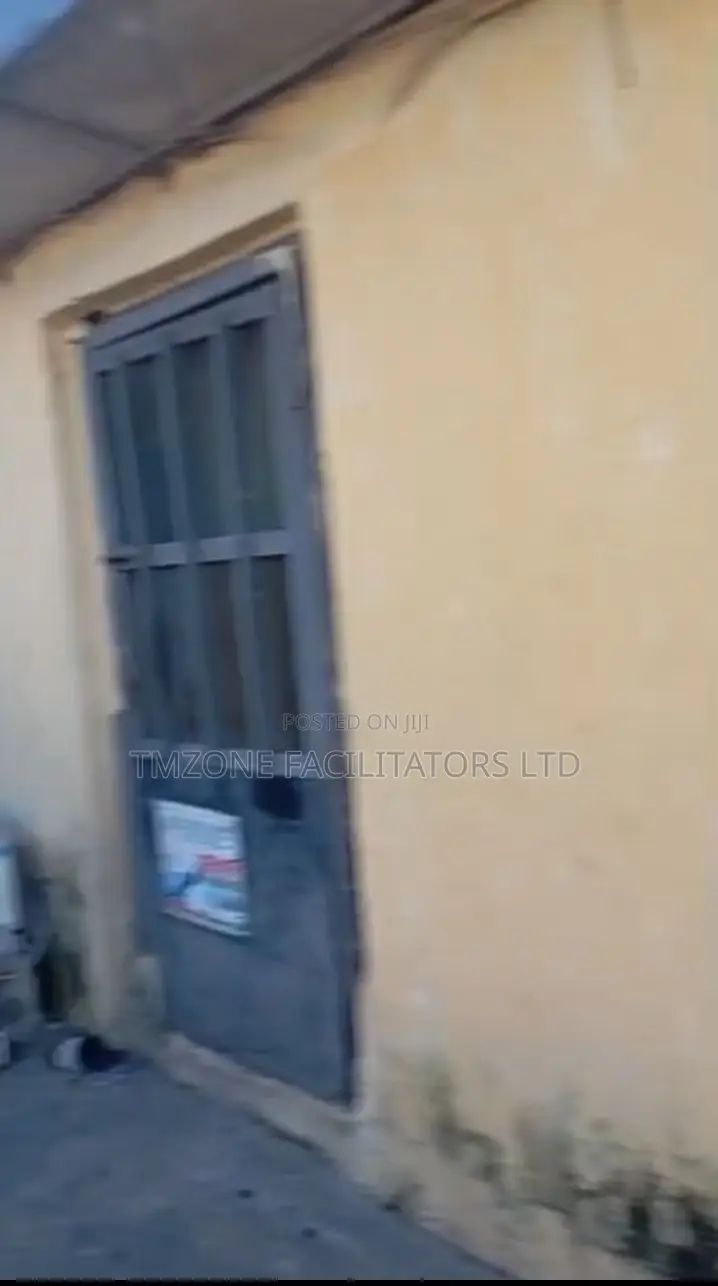 Full Plot of Land in Oshodi Expressway