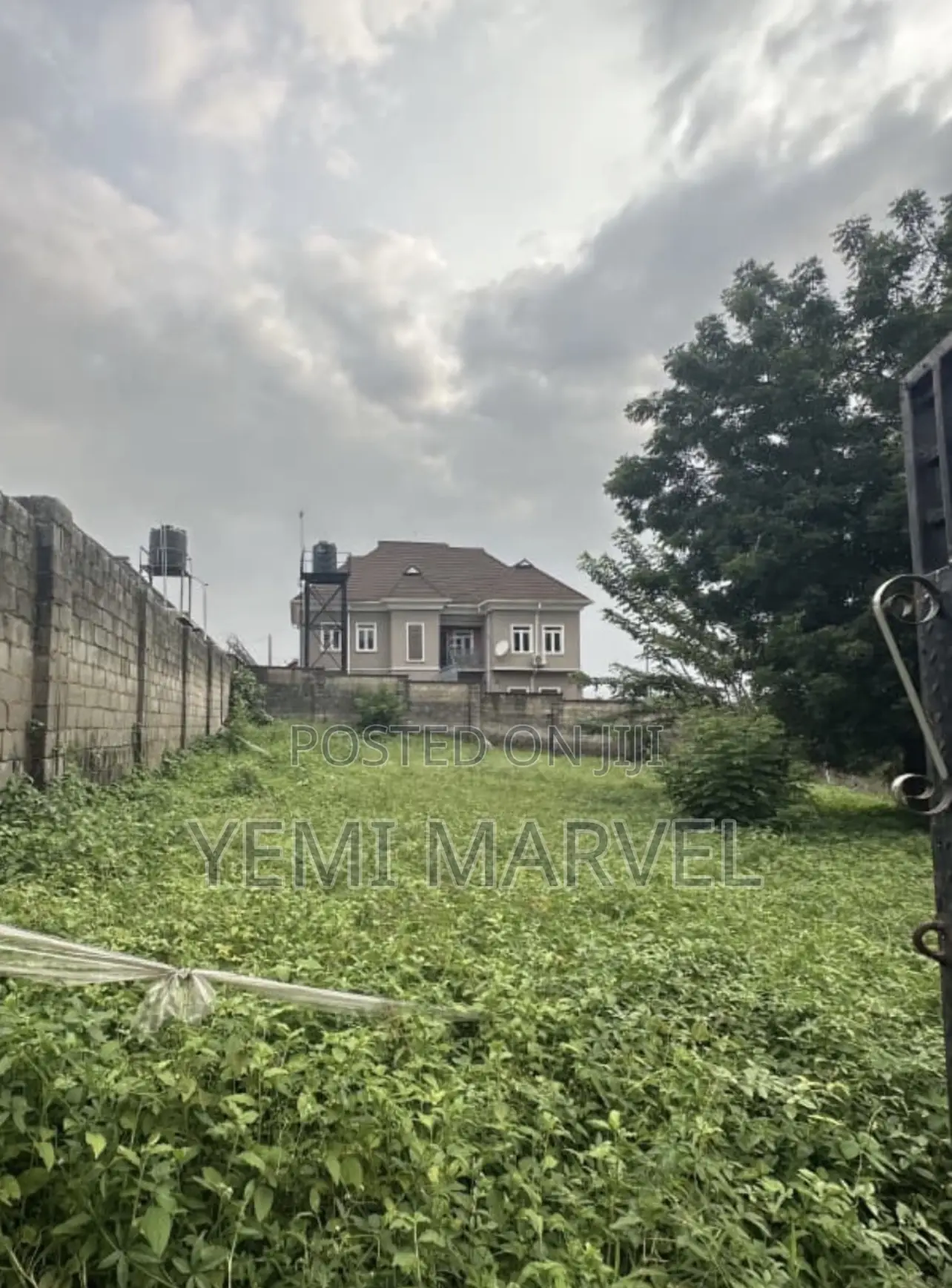 Well Fenced and Gated 618sqm Land at S T Estate, Jericho, Ibadan. in Jericho
