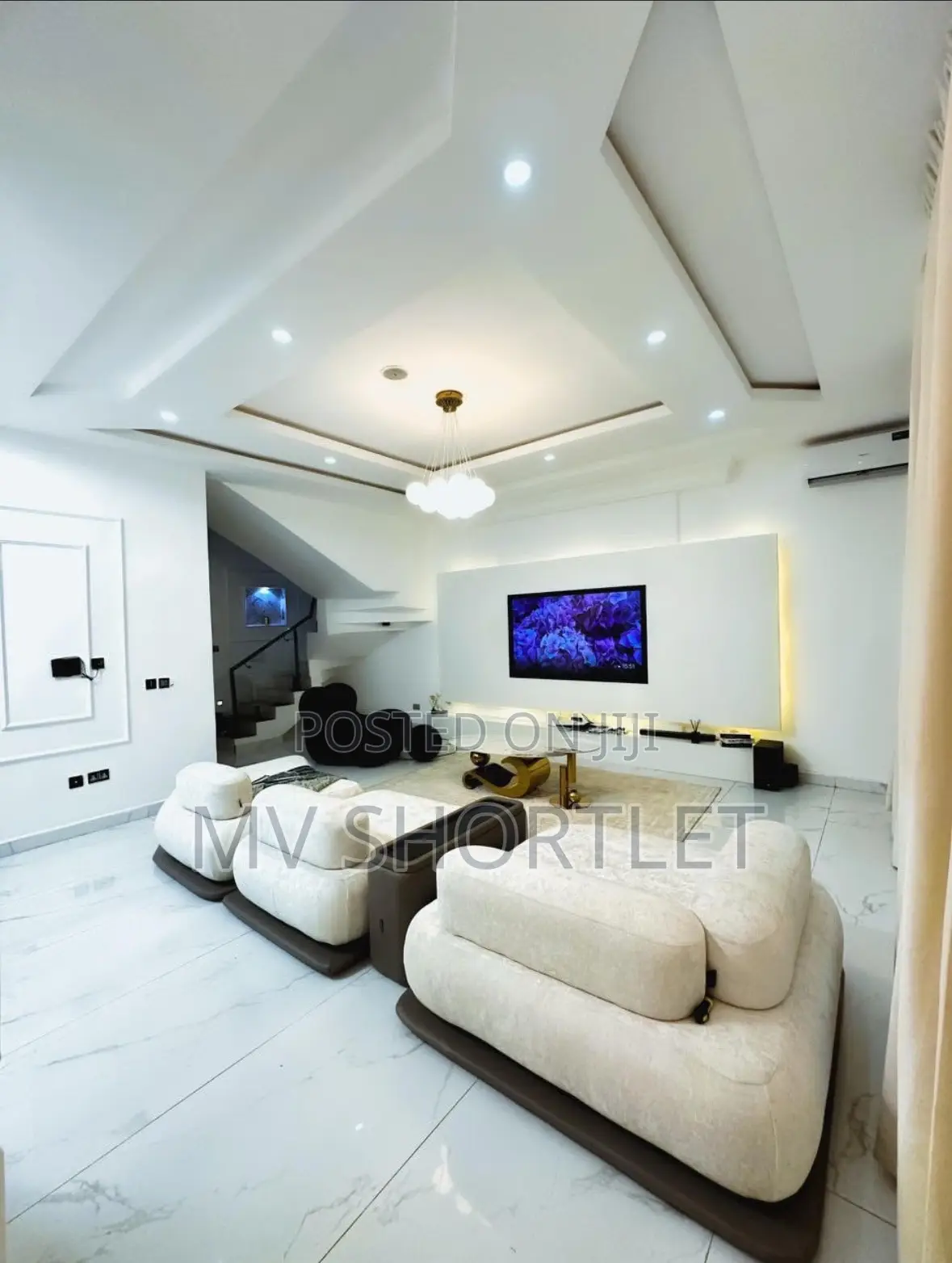 4 Bedroom Self Compound in Lekki Phase 1