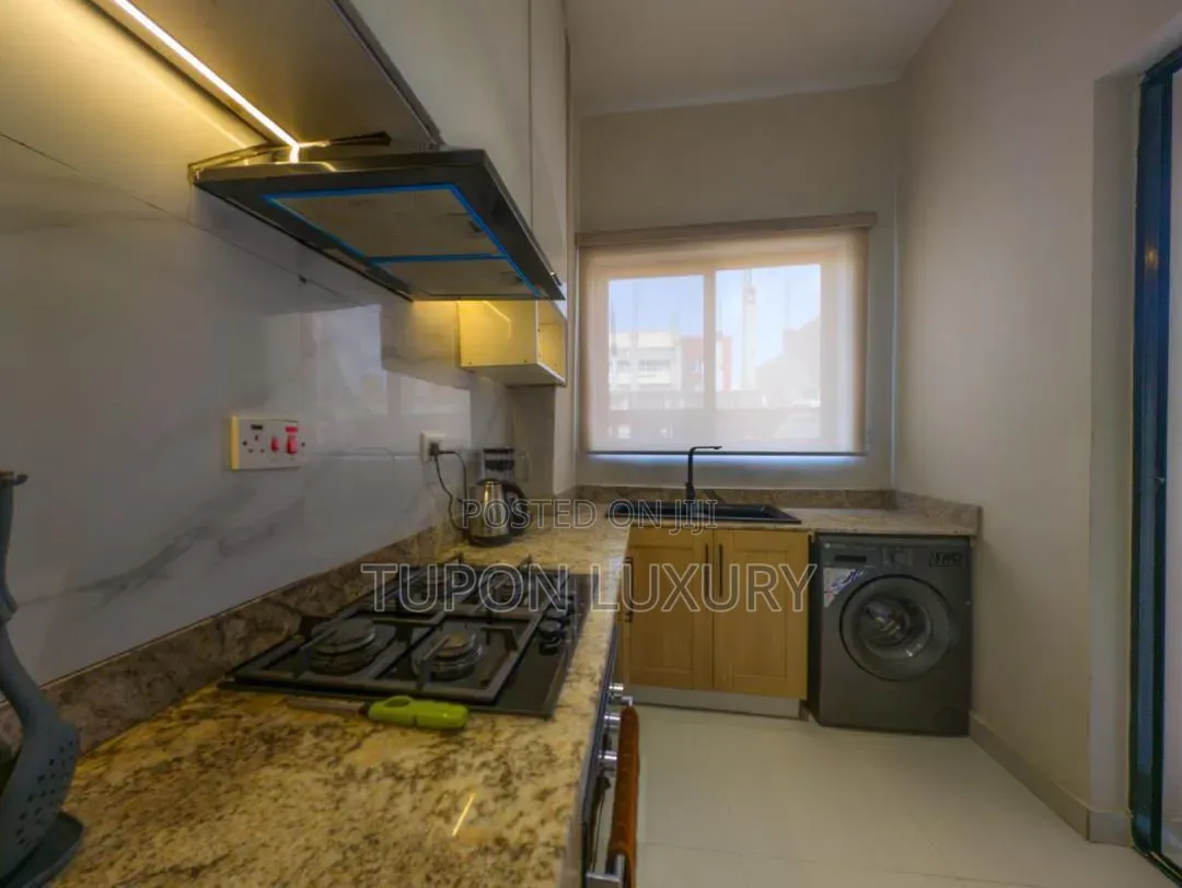 Roof Top Ocean View, Luxury 1 Bedroom With Pool and Gym in Victoria Island Extension
