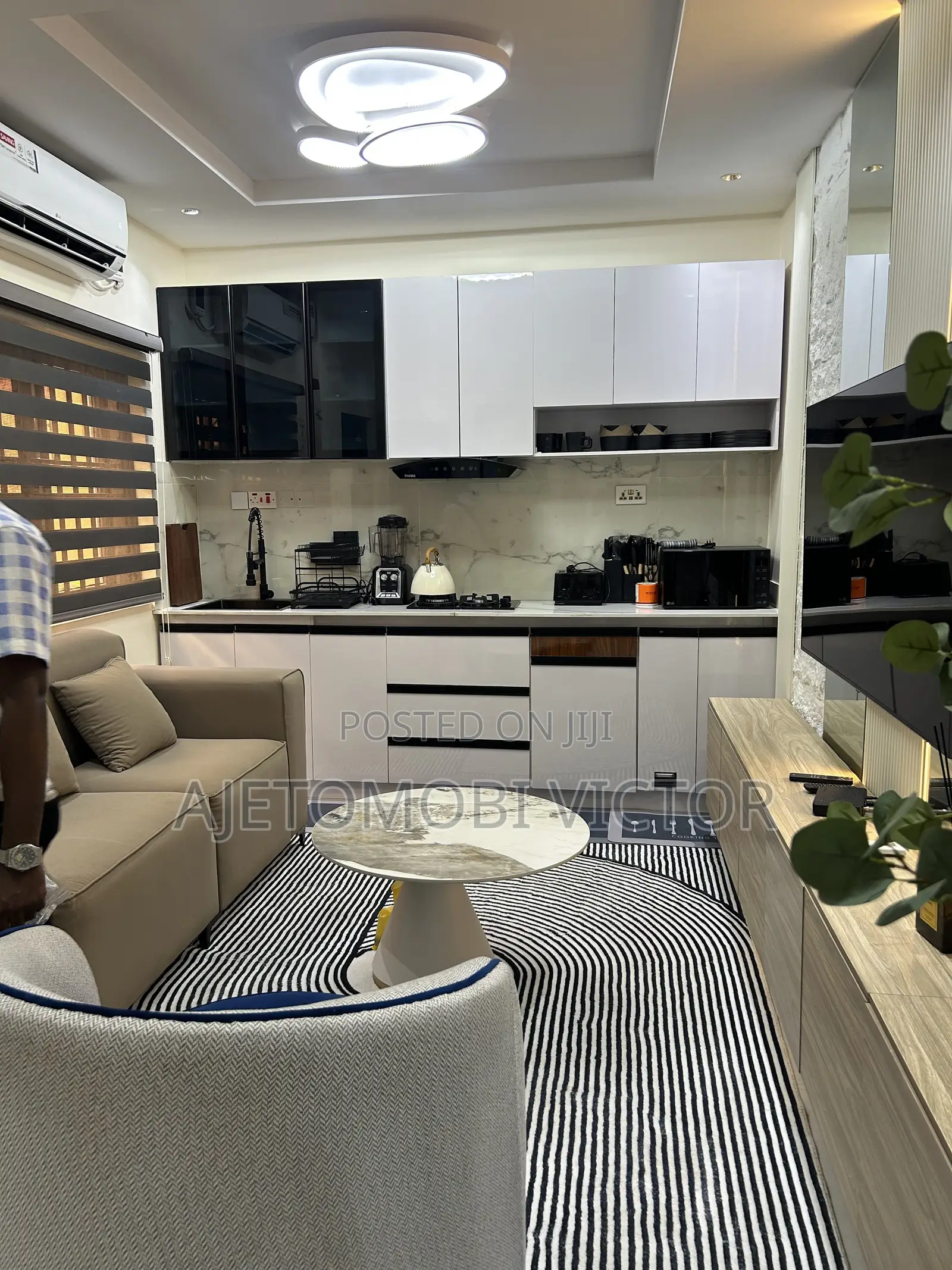 1bedroom Smart Home Apartment in Adeniyi Jones