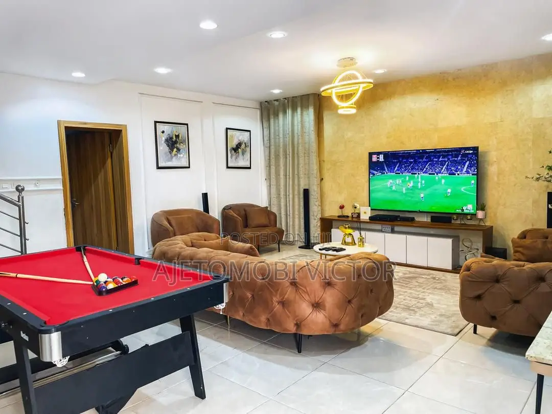 3bedroom Apartment in Ikate in Ikate