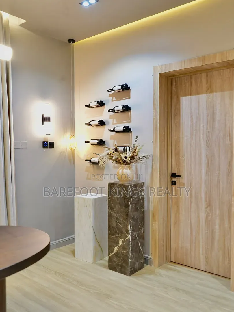 Luxury 2Bedroom Apartment in Lekki Phase 1