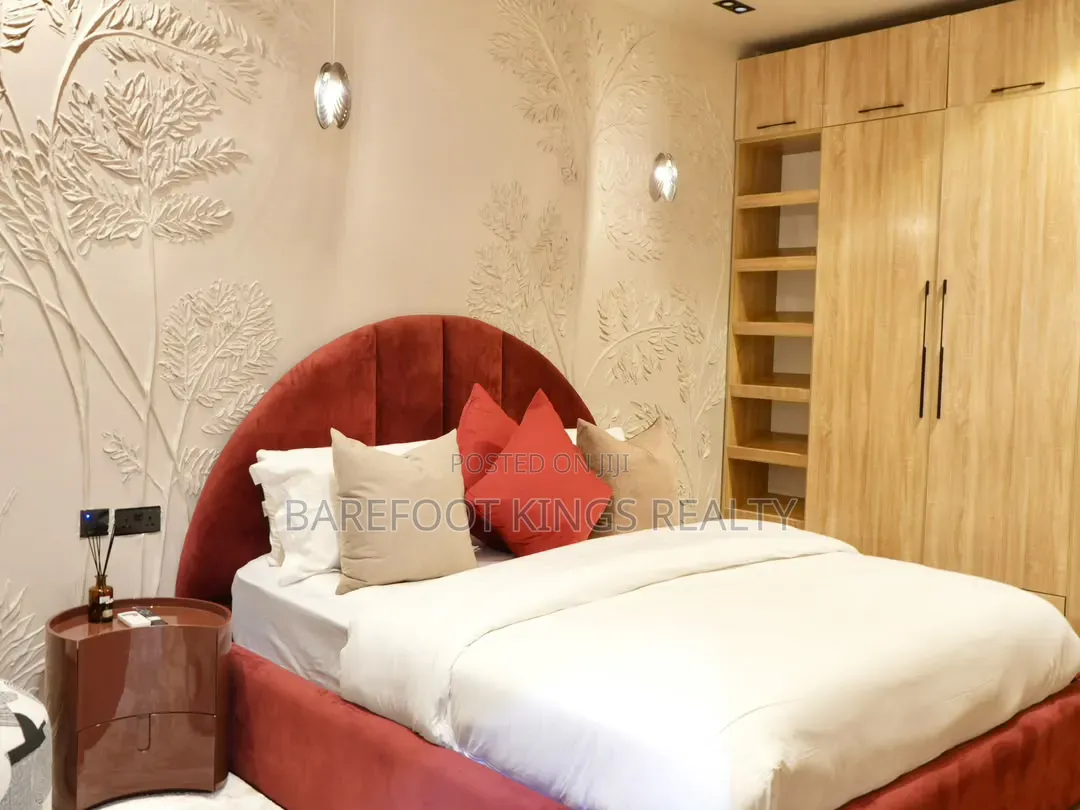 Luxury 2Bedroom Apartment in Lekki Phase 1