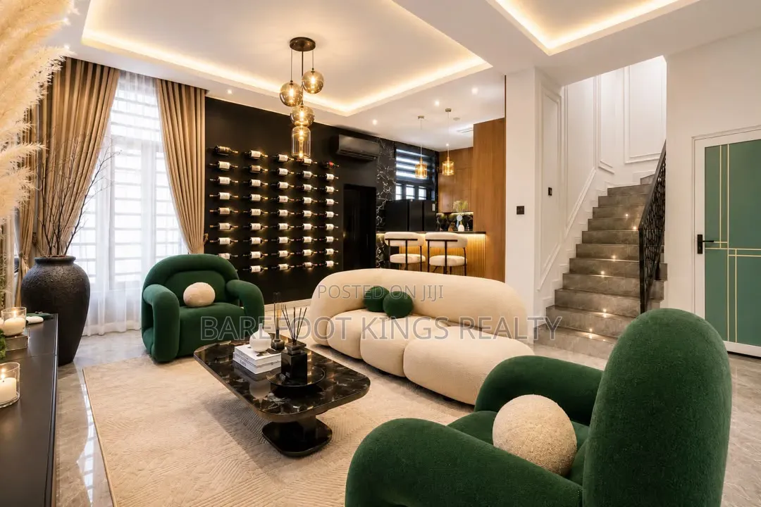 Luxury 4BEDROOM Private Compound in Victoria Island Extension