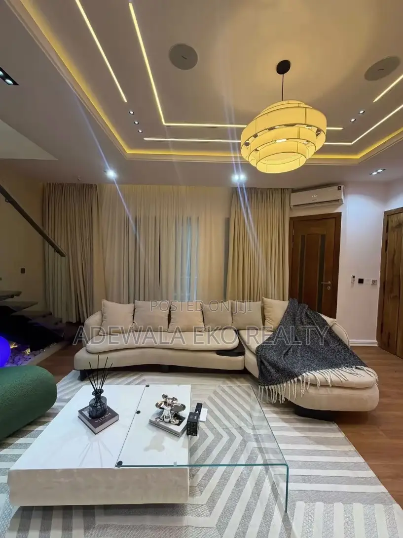 2-Bedroom Shortlet Off Freedom Way Lekki Ph 1 - Cinema, PS5 Pool in Lekki Phase 1
