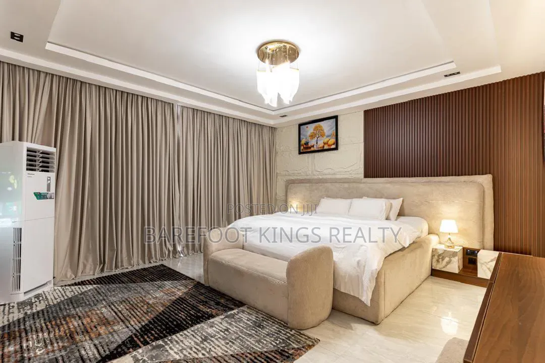 Luxury 3Bedroom Apartment in Ikate