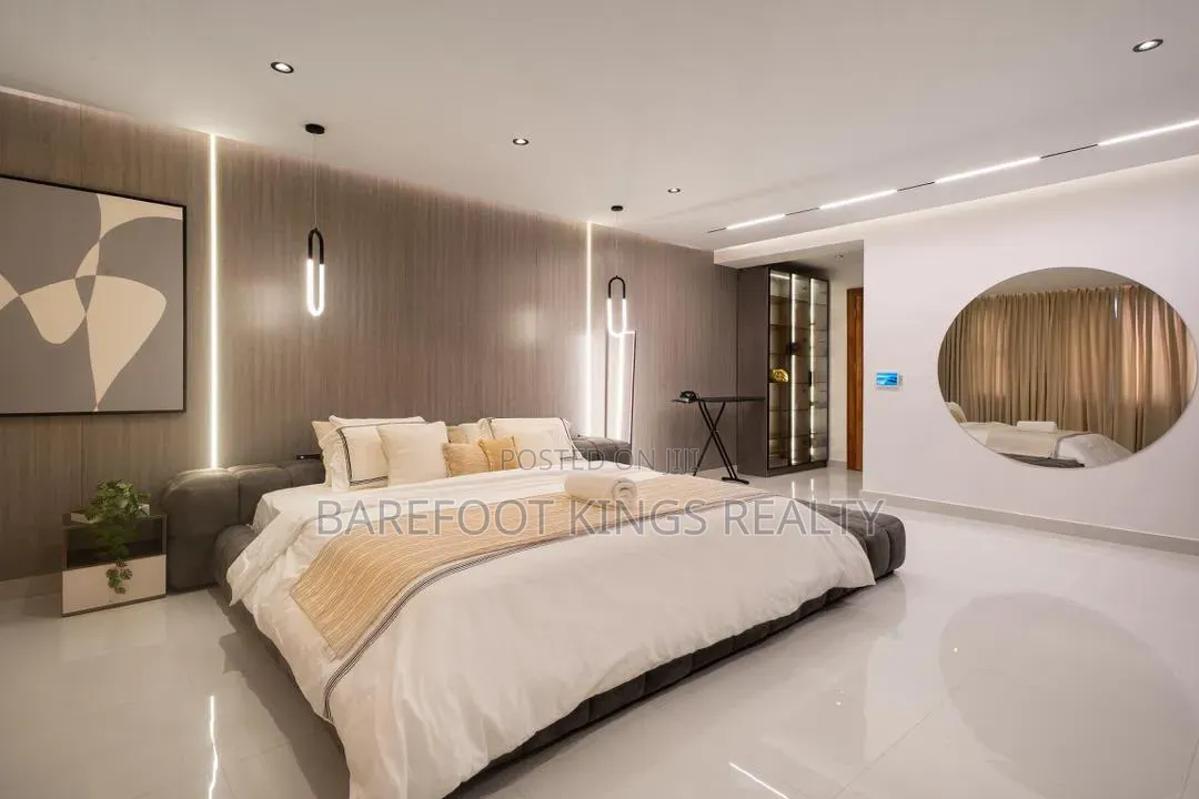 Luxury 4BEDROOM Apartment in Lekki Phase 1