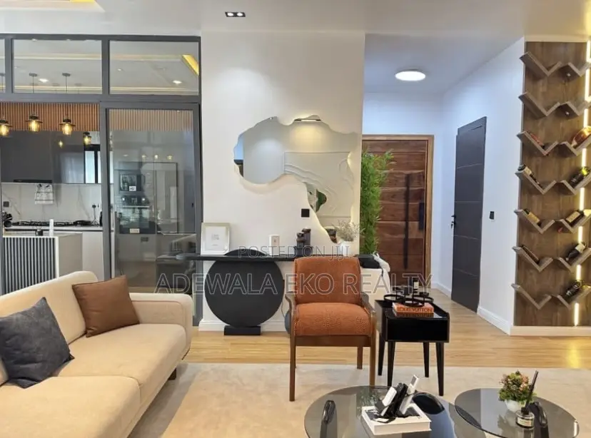 Luxury 3 Bedroom Shortlet Lekki Phase 1 | Pool | PS5 | Balcony in Lekki Phase 1