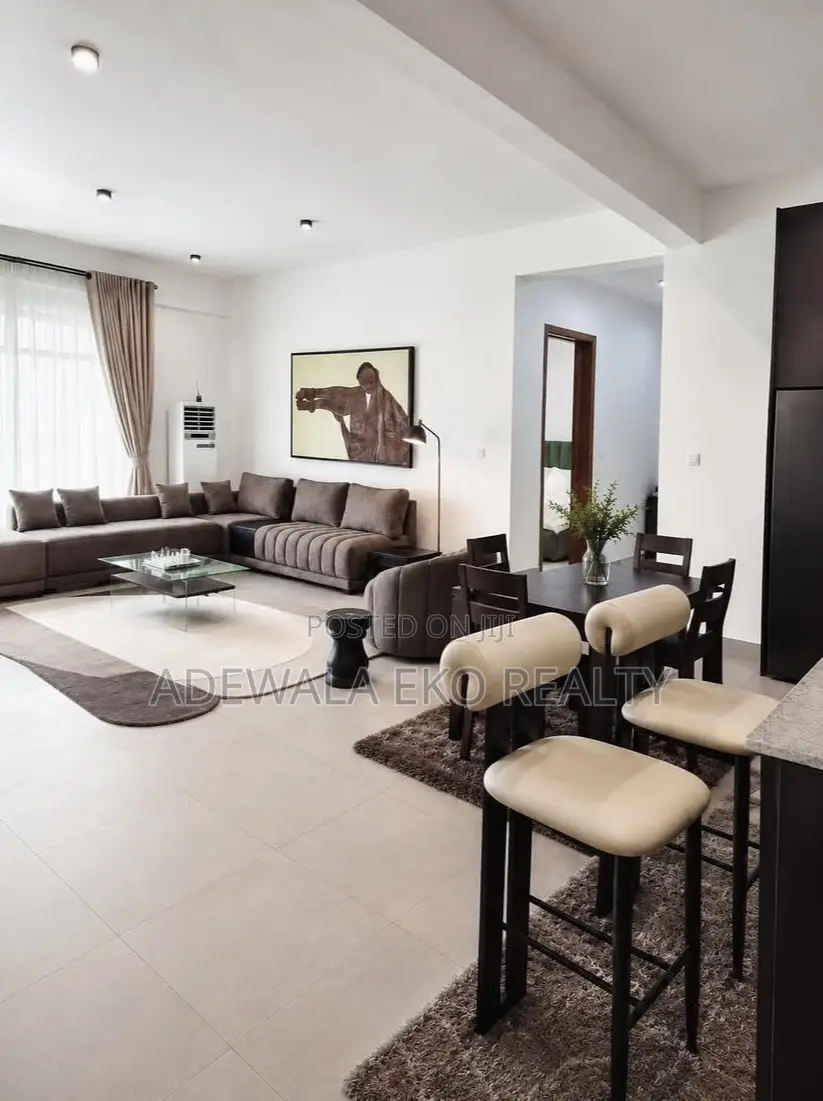 Spacious 2-3 Bedroom Shortlet in Ikate | Pool | Ps5 | 85” TV in Ikate