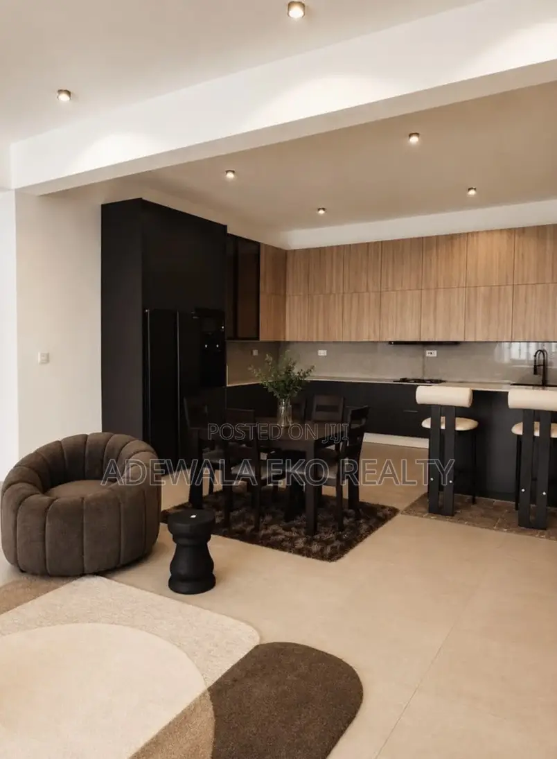 Spacious 2-3 Bedroom Shortlet in Ikate | Pool | Ps5 | 85” TV in Ikate