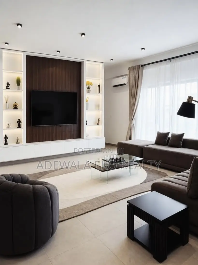 Spacious 2-3 Bedroom Shortlet in Ikate | Pool | Ps5 | 85” TV in Ikate