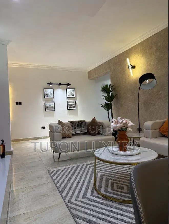 Luxury 2 Bedroom Apartment in Banana Island