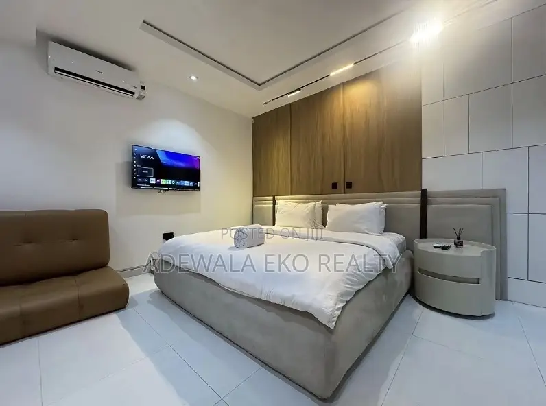 Luxury 2 Bedroom Shortlet Apartment in Ikate- Ps5 in Ikate