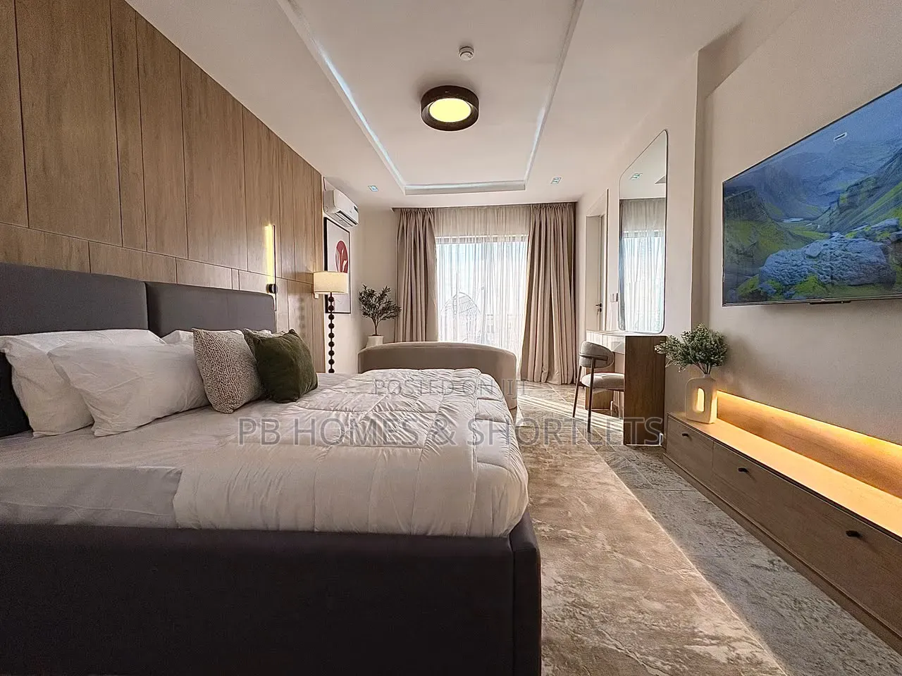 Luxury 3 Bedroom Flat With Excellent Facilities in Osborne Foreshore Estate