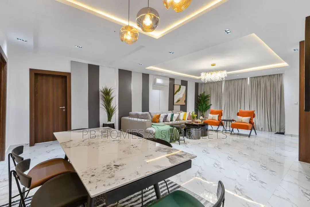 Tastefully Furnished 3 Bedroom Apartment(7th Floor) in Victoria Island Extension