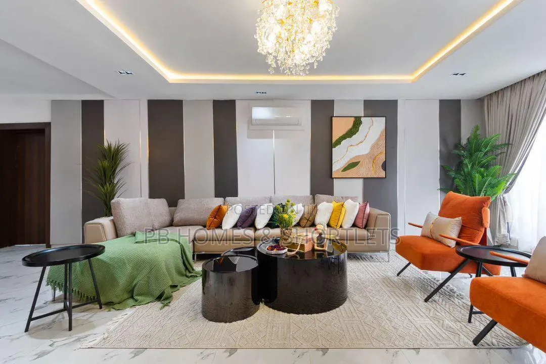 Tastefully Furnished 3 Bedroom Apartment(7th Floor) in Victoria Island Extension