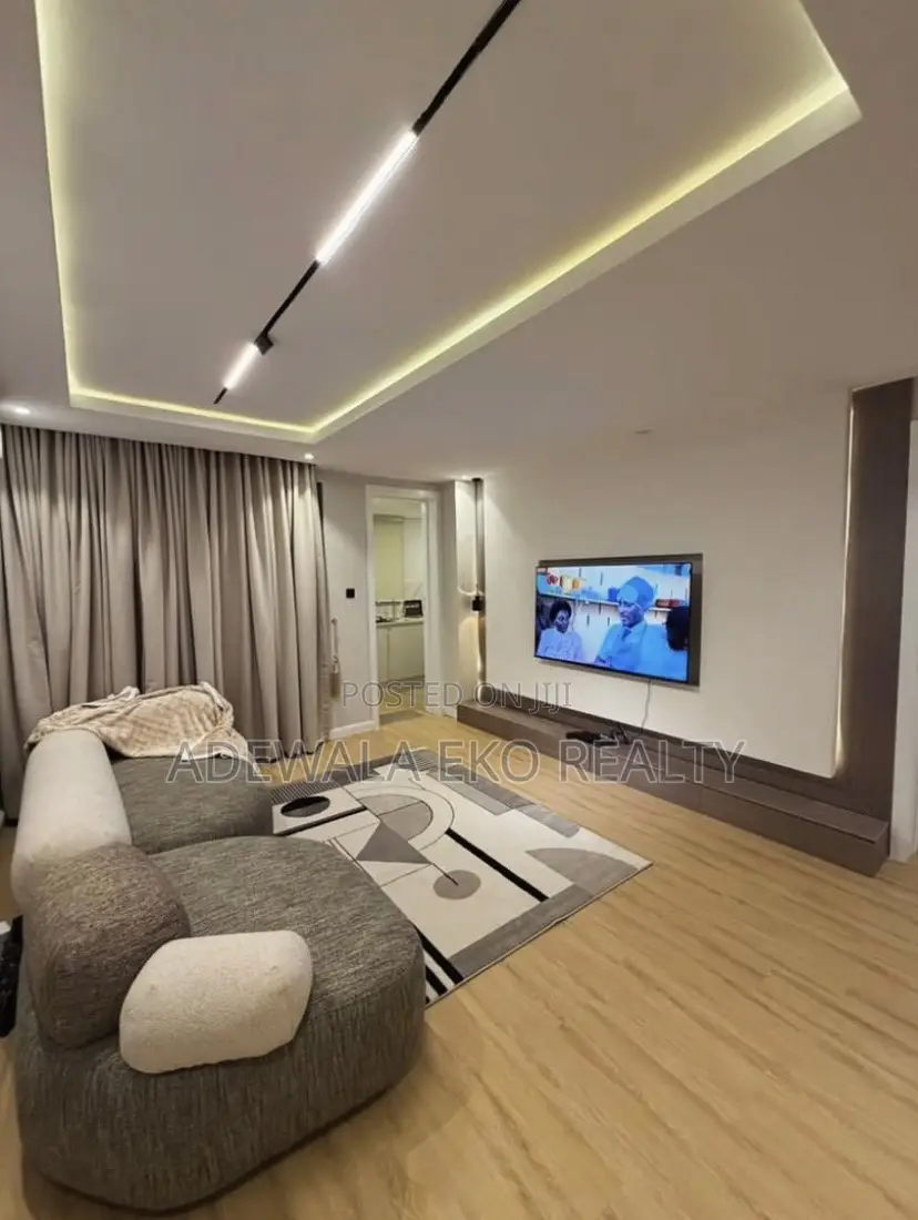 Cozy 1-Bedroom Apartment Lekki Phase 1 in Lekki Phase 1