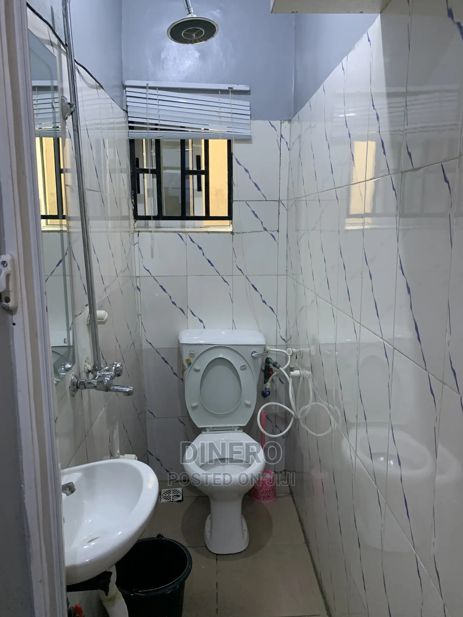 Dinero Sapphire - One Bedroom Apartment, Surulere. in Sabo / Yaba