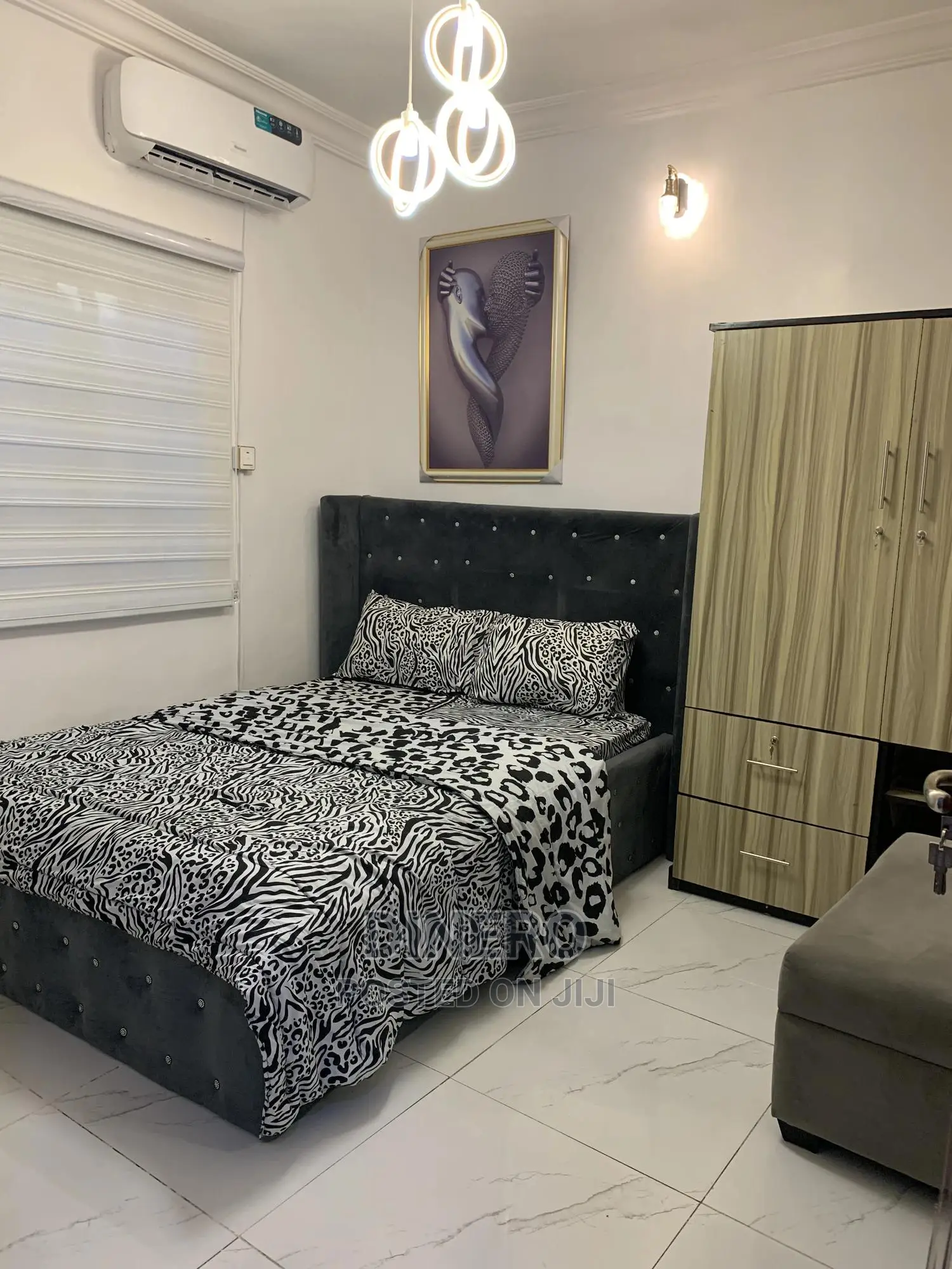 Dinero Sapphire - One Bedroom Apartment, Surulere. in Sabo / Yaba