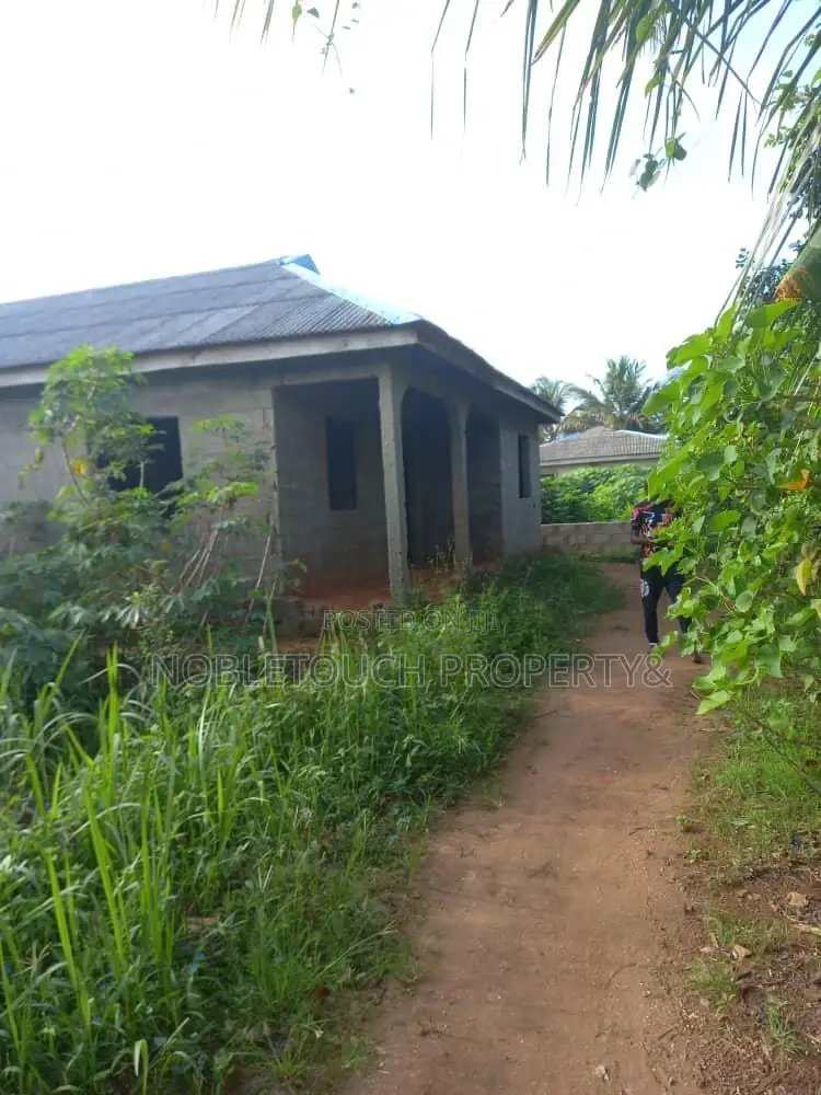 3bdrm Bungalow in Okoafor Ogun State, Ifo for Sale in Ifo