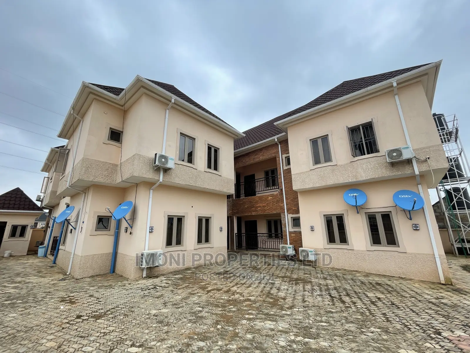Furnished 2bdrm Block of Flats in Dawaki News Engr, Guzape District in Guzape District