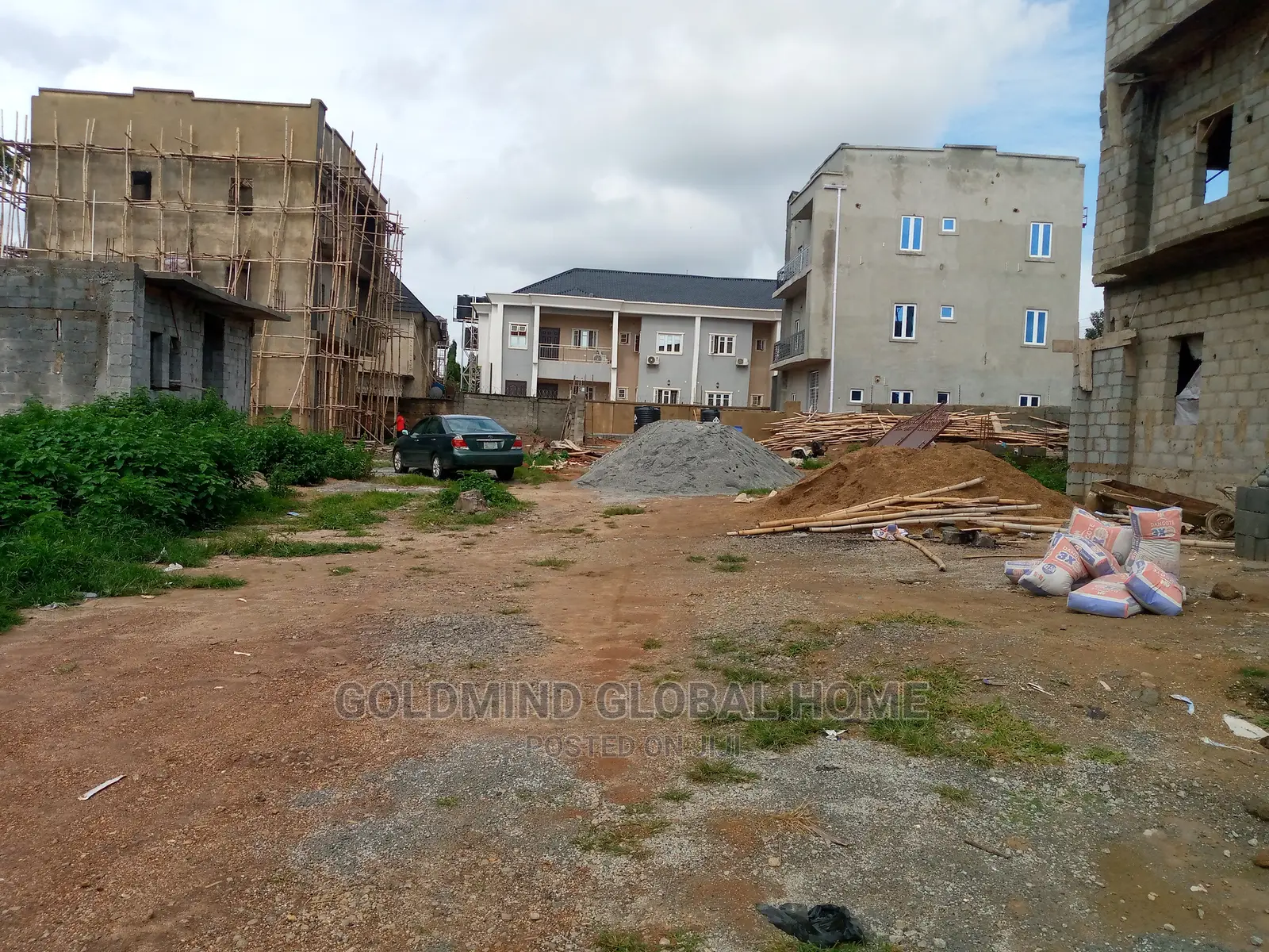 500sqm. Estate Plot for Sale in Idu by the Train Station in Idu Industrial