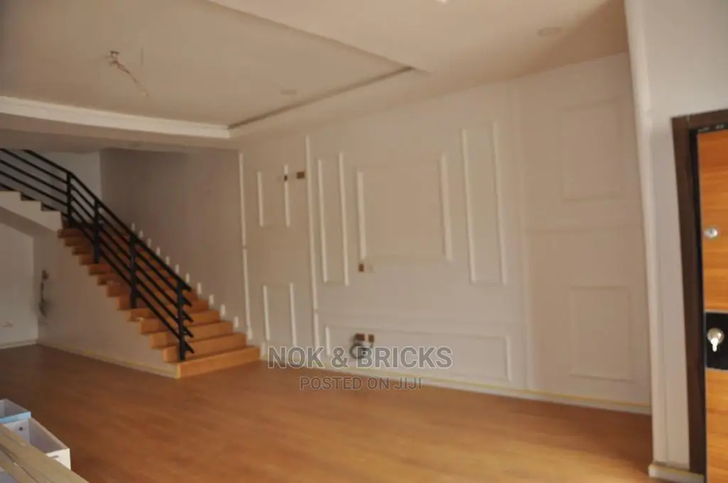 4bdrm Duplex in Luxury Court, Katampe Extension for sale in Katampe Extension