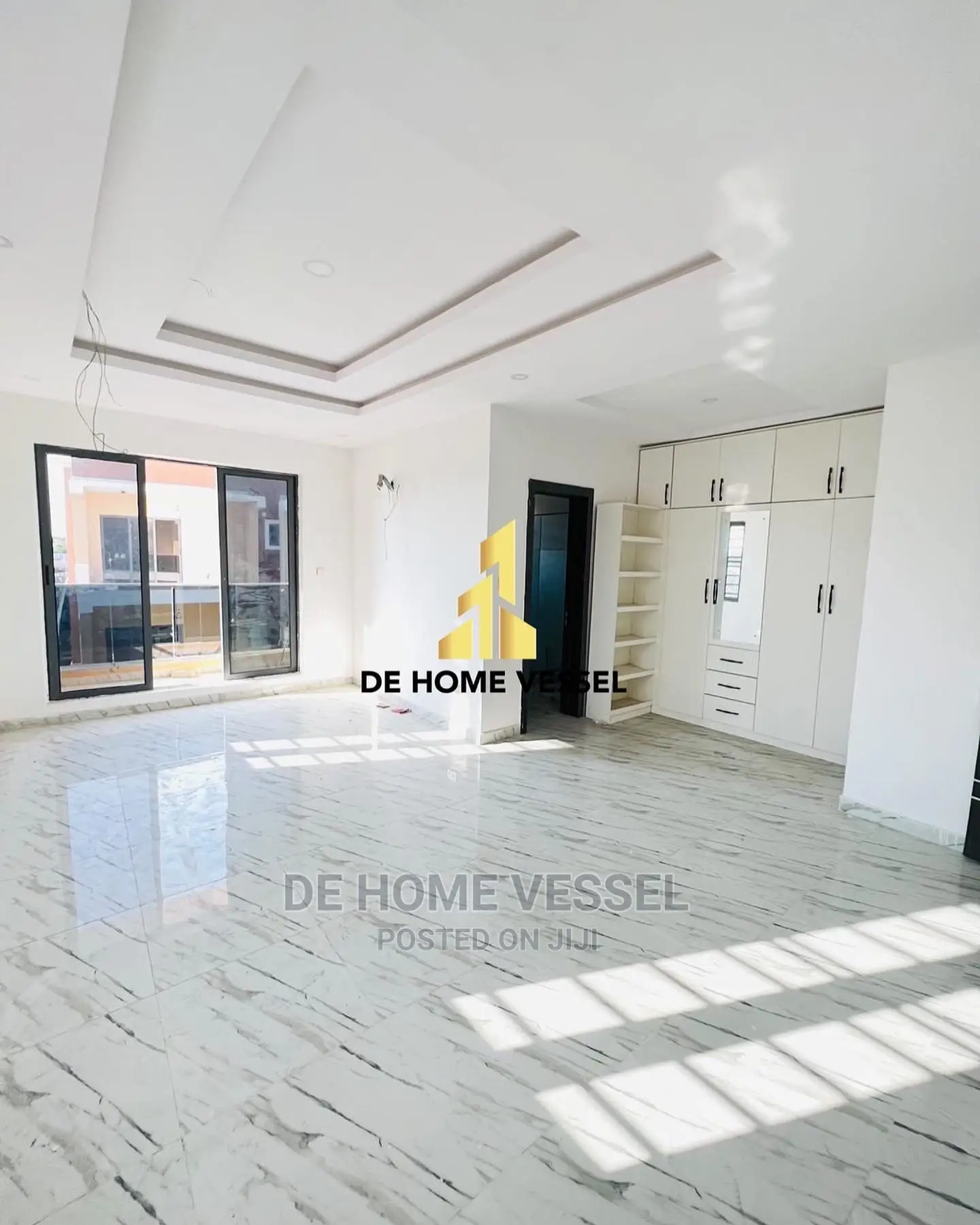 4bdrm Townhouse/Terrace in Ikate for Sale in Ikate