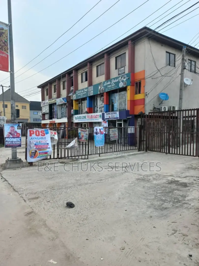 An Office Complex/Plaza Around Odili Road in Obio-Akpor